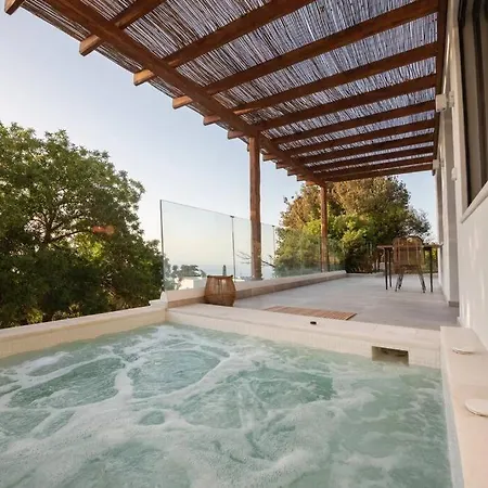 Villa Forest View 2 *